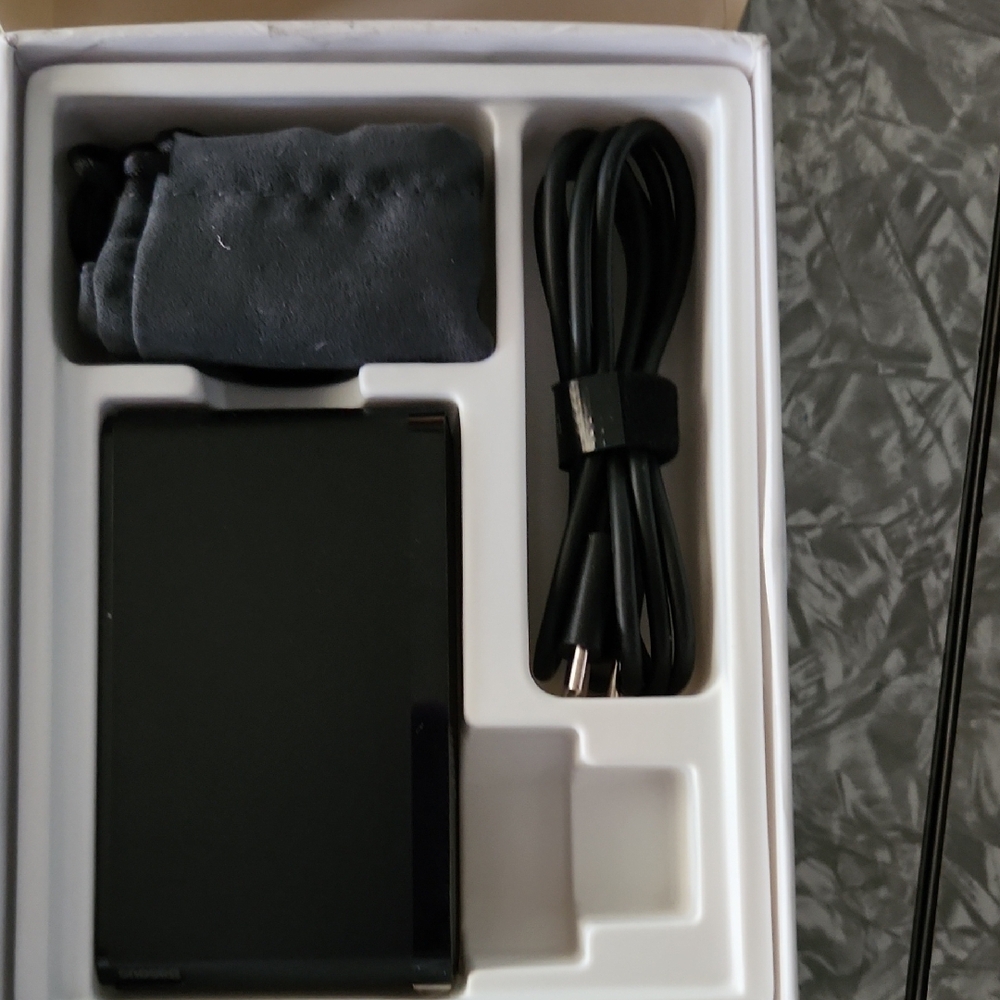 Black GaN 120W Mini Quick Charger - Picture 5 of 5